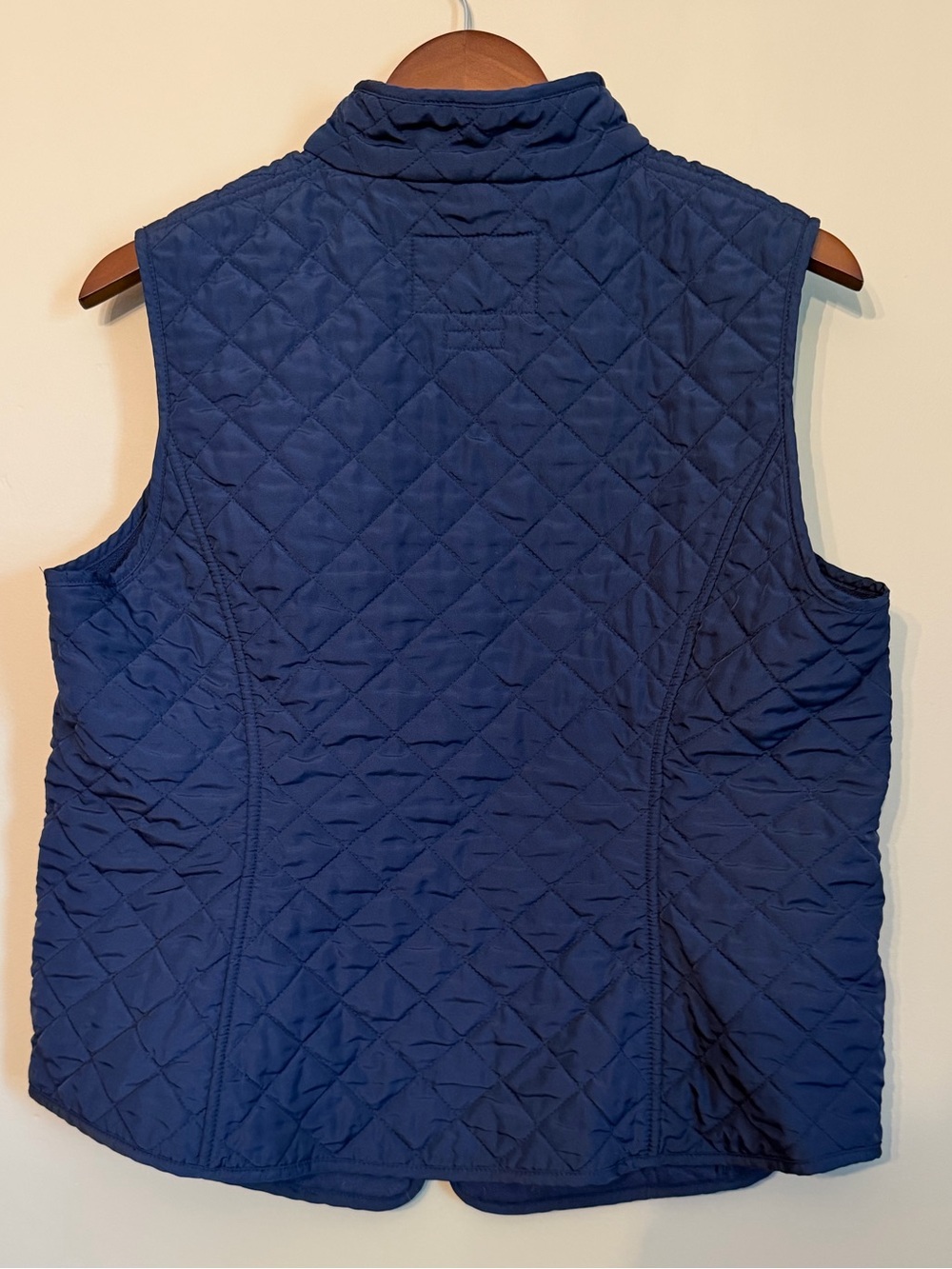 Van Huesen Navy Puffer Vest - Picture 4 of 5